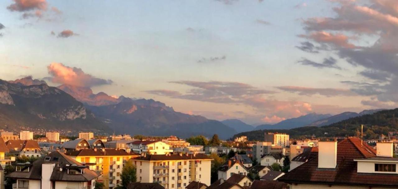 Ferienwohnung Penthouse Flat South-Facing Terrace - Welkeys Annecy Exterior foto